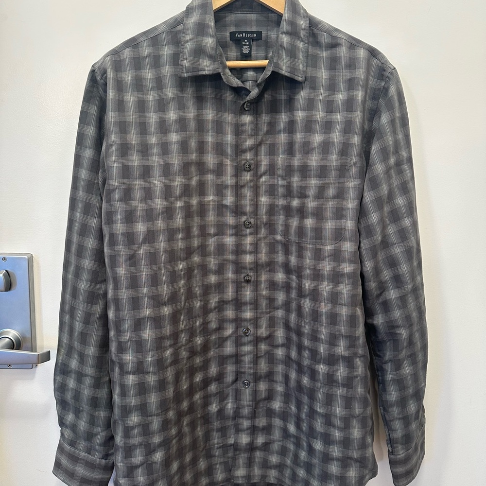 Men’s Van Heusen Dress Shirt - Gray Checkered
